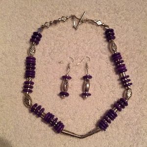 Necklace/earnings set
